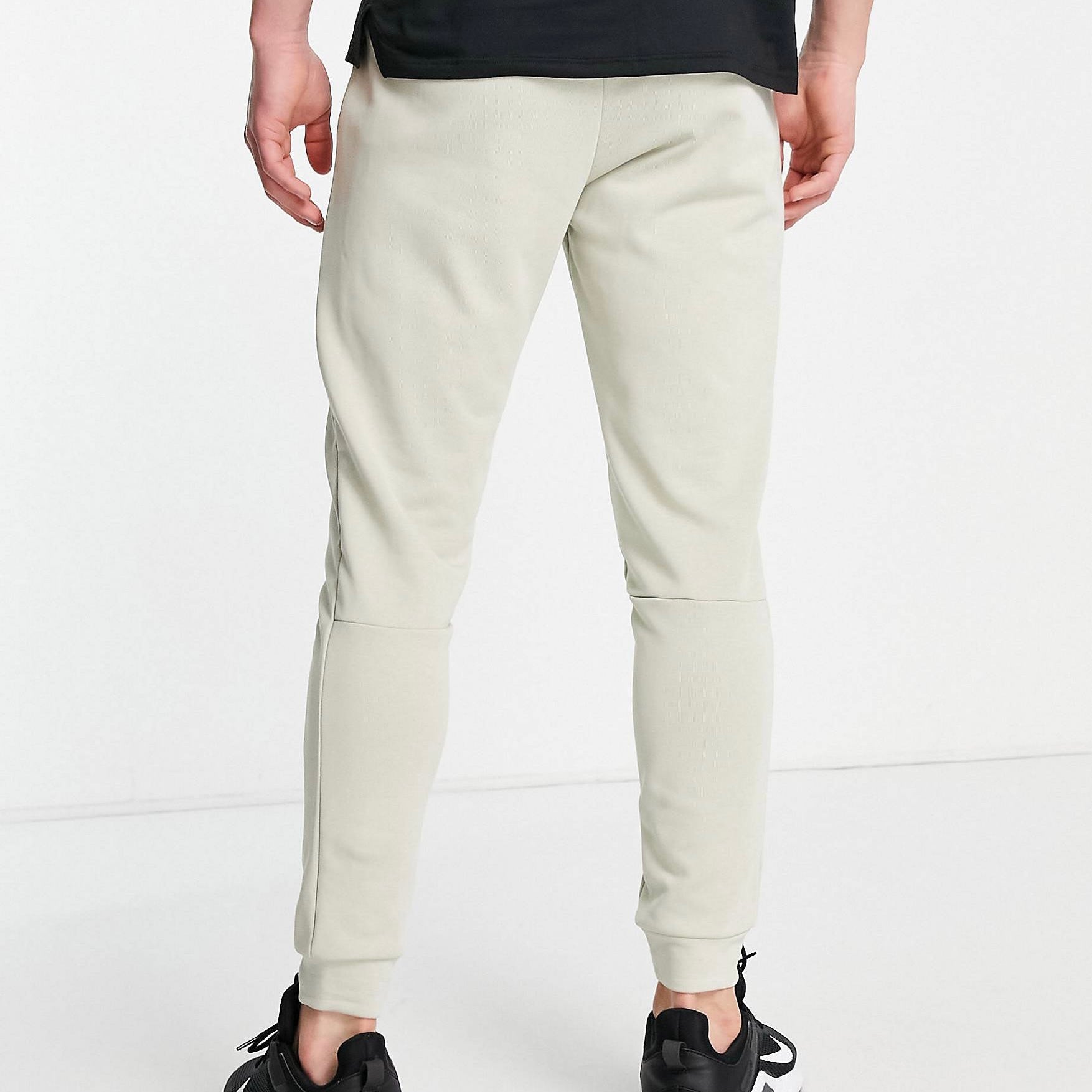 Nike Dri-FIT PRO Joggers - Stone