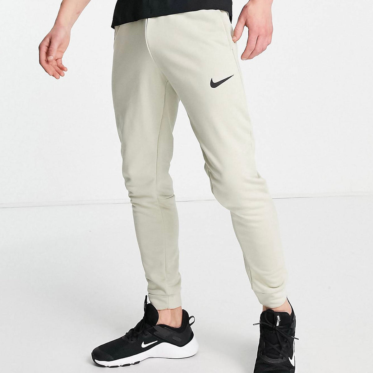 Nike Dri-FIT PRO Joggers - Stone